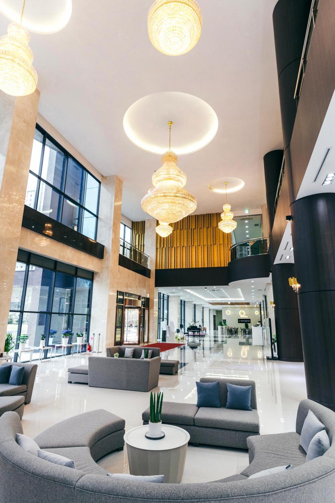 Benikea Hotel Seosan Bagian luar foto